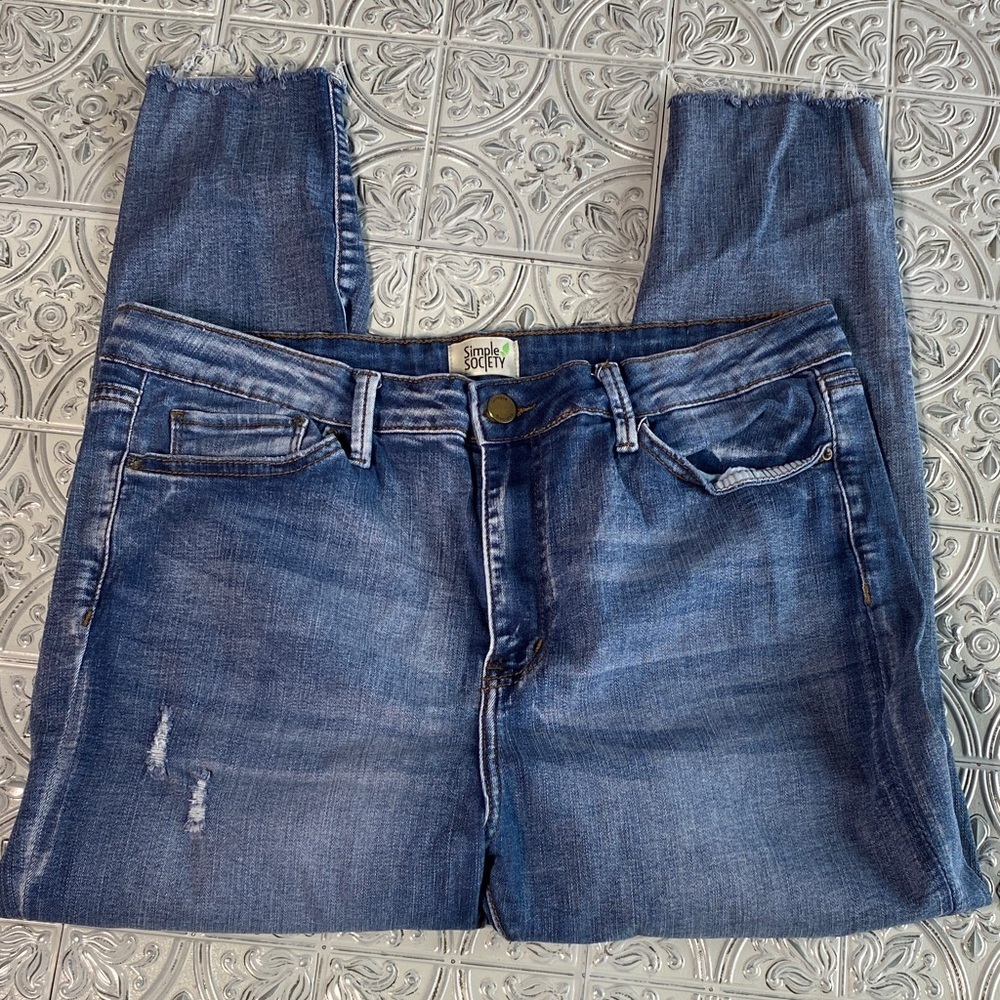 Simple Society Distressed Straight Leg Cropped Jeans Size 14